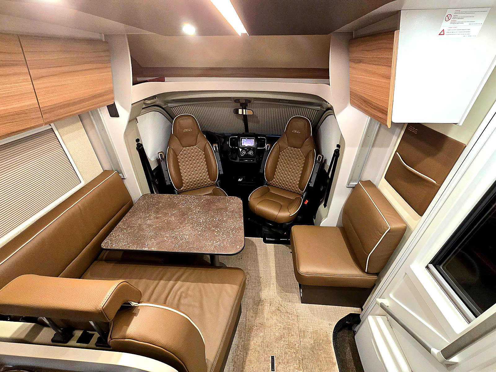 burstner-a66-interior-dining-area